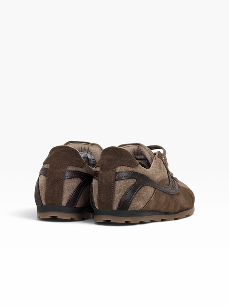 Brown-walnut Sneakers in natural split suede