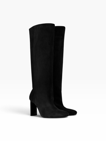 Black Boots in natural split suede for fall