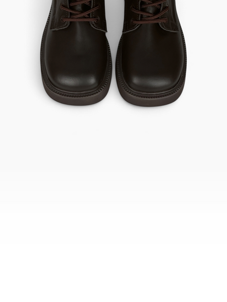 Brown Boots in genuine leather for fall
